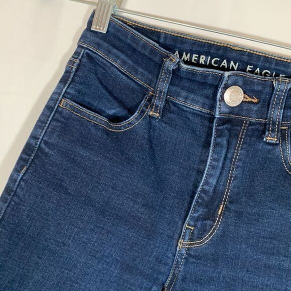 American Eagle Dark Wash High Rise Jeggings - Picture 3 of 10